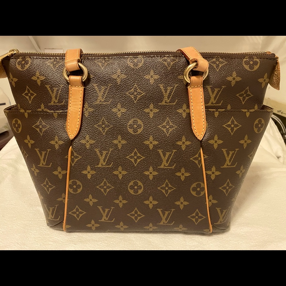 Louis Vuitton Totally PM Monogram
